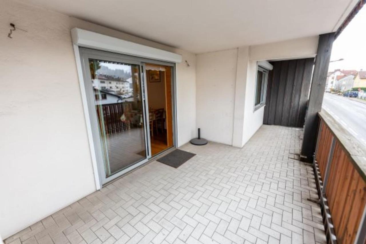 Apartment Warm 29m With Balcony And View *